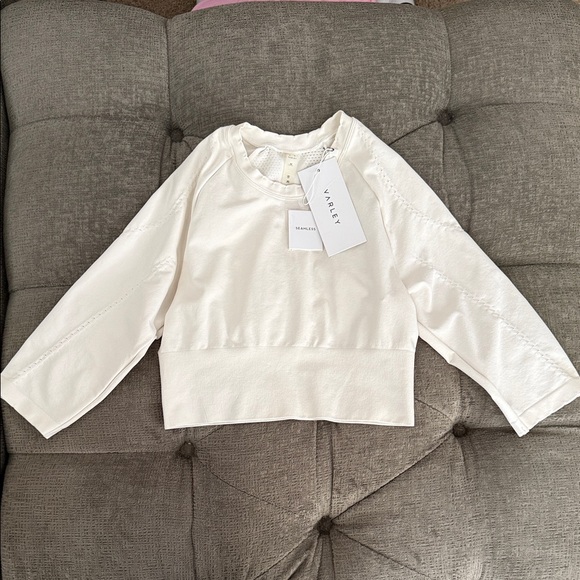 Varley seamless activewear three quarter sleeve crop top - Picture 2 of 6